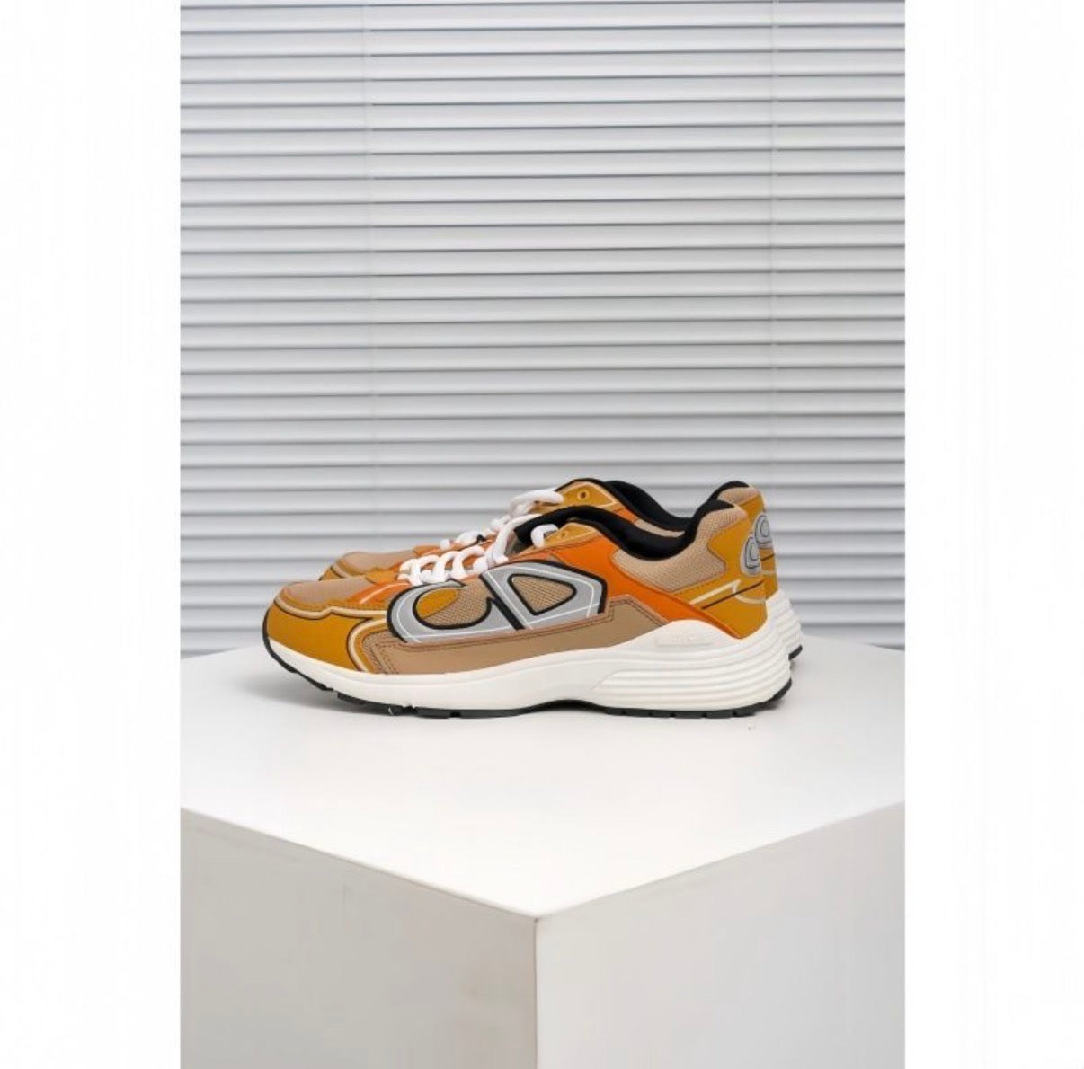 Sneakers Dior B30 Sneakers – Performance & Luxe Moderne