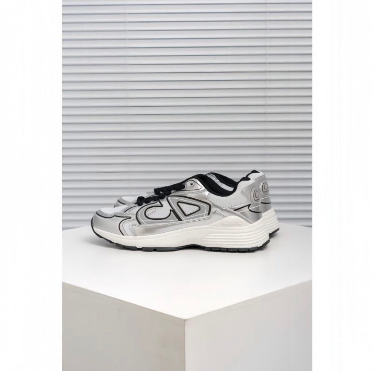 Sneakers Dior B30 Sneakers – Performance & Luxe Moderne